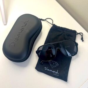 Men’s Diamond Supply Co Aviator Sunglasses